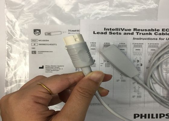 M1669A Διακοπές επαναχρησιμοποιήσιμο 3 καλώδιο ECG αAMI/IEC 2.7M υλικό TPU